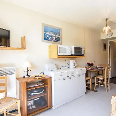 Studio Soyouz Vanguard-10 By Interhome *